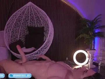 dakota_leex on Chaturbate
