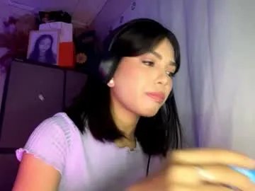 dannachalow — Goal: Sexy pose for you guys :) #teen #18  #young  #dance  #shy [16 tokens remaining]