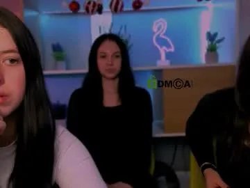 diara_ti on Chaturbate