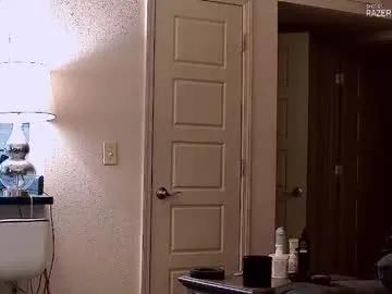 dilldough405 on Chaturbate 