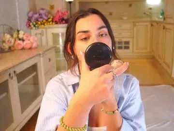 dinacaguimbal on Chaturbate