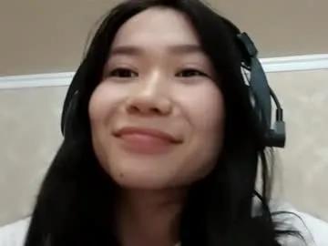 dorothygreene — 1Day*Goal: Air kiss for my hero  #asian #18 #young #cute #new [4 tokens remaining]