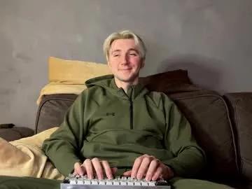 elvin_vaenight — Chilling :) [49 tokens left] #new #uncut #muscle #young #bigcock