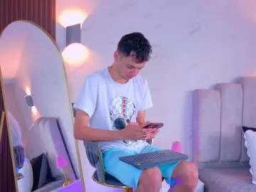 franco_boys — GOAL: Sexy Dance [200 tokens remaining] Welcome to my room! #feet #sexy #twink #anal #new #dance