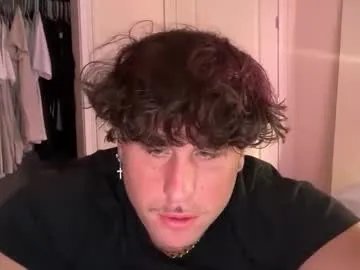 hungkingg22 on Chaturbate