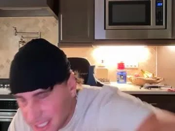 hungkingg22 on Chaturbate