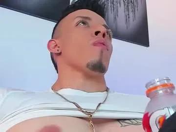inkangelo — GOAL: Masturbate my cock and spit it out [250 tokens remaining] Welcome to my room! #muscle #bigcock #master #cum #bigass