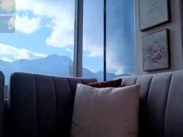 ivanna_west on Chaturbate