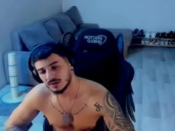 jonnyporn1 on Chaturbate