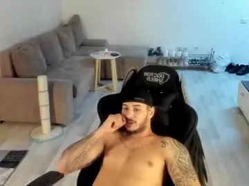 jonnyporn1 on Chaturbate