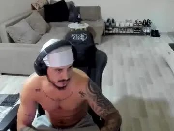 jonnyporn1 on Chaturbate