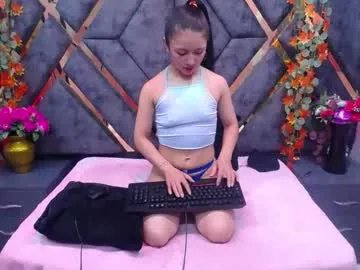 julieta_diamond on Chaturbate