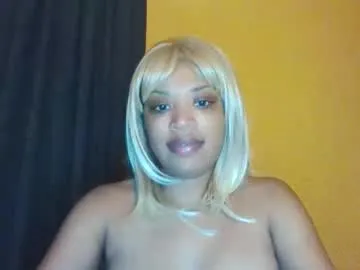 kelliecapri on Chaturbate