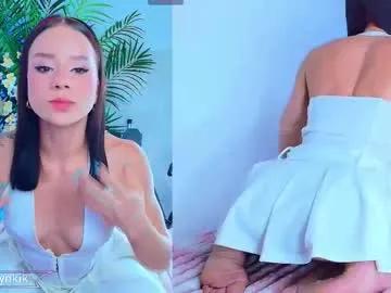 kinky_karo — GOAL: Two Fngers in your Ass [111 tokens remaining] Are you ready to make me squirt? #fuckmachine #latina #18 #anal #squirt