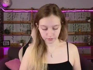 ksuhesa on Chaturbate