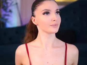 larasynn on Chaturbate 