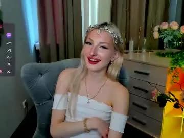 laura_blush — Hi, my name is Laura! This is my fourth day!  Goal caress the nipples #shy #new #young #smalltits #skinny [22 tokens remaining]