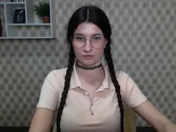 lauradre_ — | cum * 2211 tks left * | #18 #french   #new #hairy    #puffynipples |