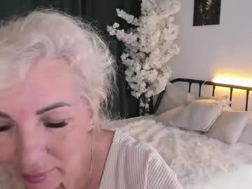 lilia_moons on Chaturbate 