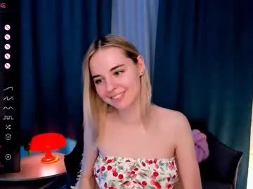 lillian_shine on Chaturbate