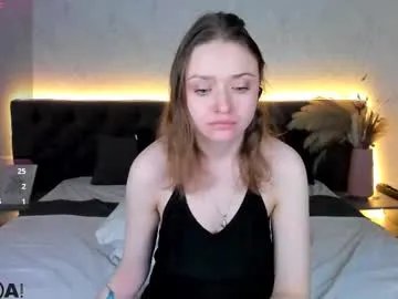 linda__bryant on Chaturbate