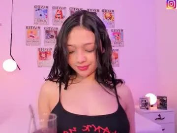 liza_bennet on Chaturbate