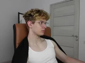 logan_fraser — SEXY STREAM #young #muscles