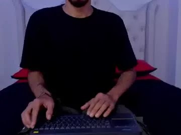 lucas4me on Chaturbate