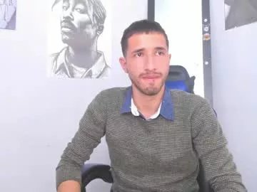 lucas4me on Chaturbate