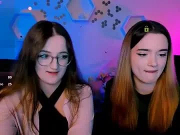 luna_berryy on Chaturbate