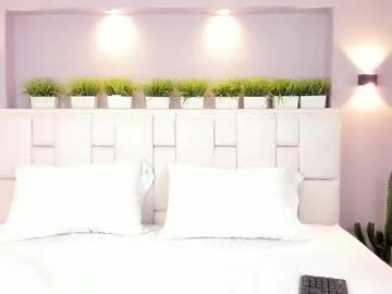 lunnablake on Chaturbate