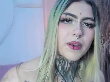 malorygrey on Chaturbate