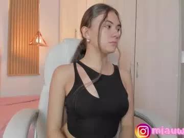 mia_nevaeh from Chaturbate is Freechat