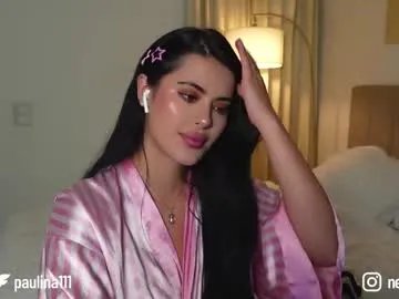 mia_paulina on Chaturbate
