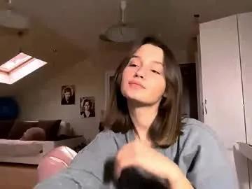 michael_pors — **Goal:Show my outfit^^Facts about me: I'm just #18 #natural #teen girl who is #new to here, pretty #shy , drawing & coocking [0 tokens remaining]