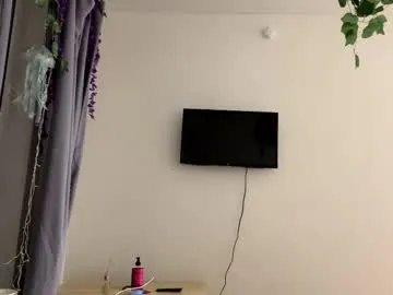 michelinacaneza on Chaturbate