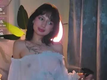 michelle_murray — GOAL: topless [105 tokens remaining] Welcome to my room! #feet #ass #germany #lovense #18