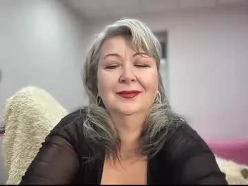 milf_charlotty — Hi guys! I'm new here, support me with patterns 11, 51, 111 // GOAL: Full naked [349 tokens left] #new #milf  #bigboobs  #mature  #squirt