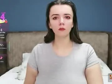 mollygreens on Chaturbate