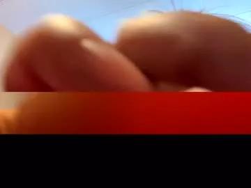 officialkiwi22 on Chaturbate 