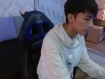 osamu_tay on Chaturbate