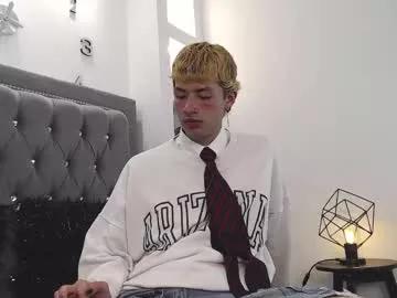ozorio_dany on Chaturbate 