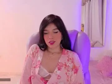 pau_cute on Chaturbate