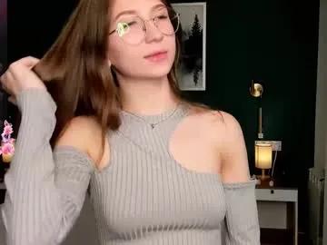 portia_bubbles — GOAL: Squeeze my boobs under top [43 tokens remaining] Welcome to my room! #skinny #shy #18 #new #teen