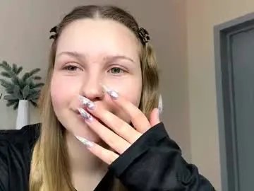 rachellemontag — GOAL: show my piercing close up Hello! My name is Alex! I am just starting a streamer and will be grateful for your advice and support! #shy #18 #new #18 #bigboobs [0 tokens remaining]