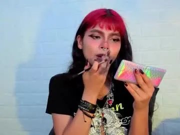 raven_rox_ on Chaturbate