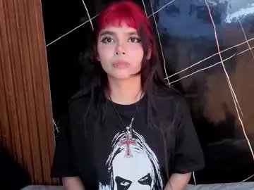 raven_rox_ on Chaturbate