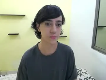 romina_white18