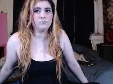 roxanneroulette on Chaturbate