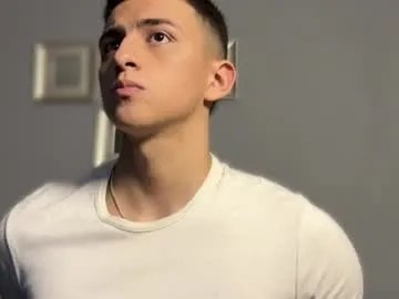 salvatore_romanoo on Chaturbate